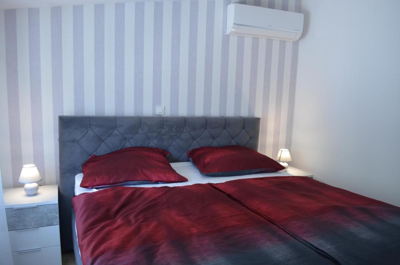 Apartments Korina Crikvenica Zewnętrze zdjęcie