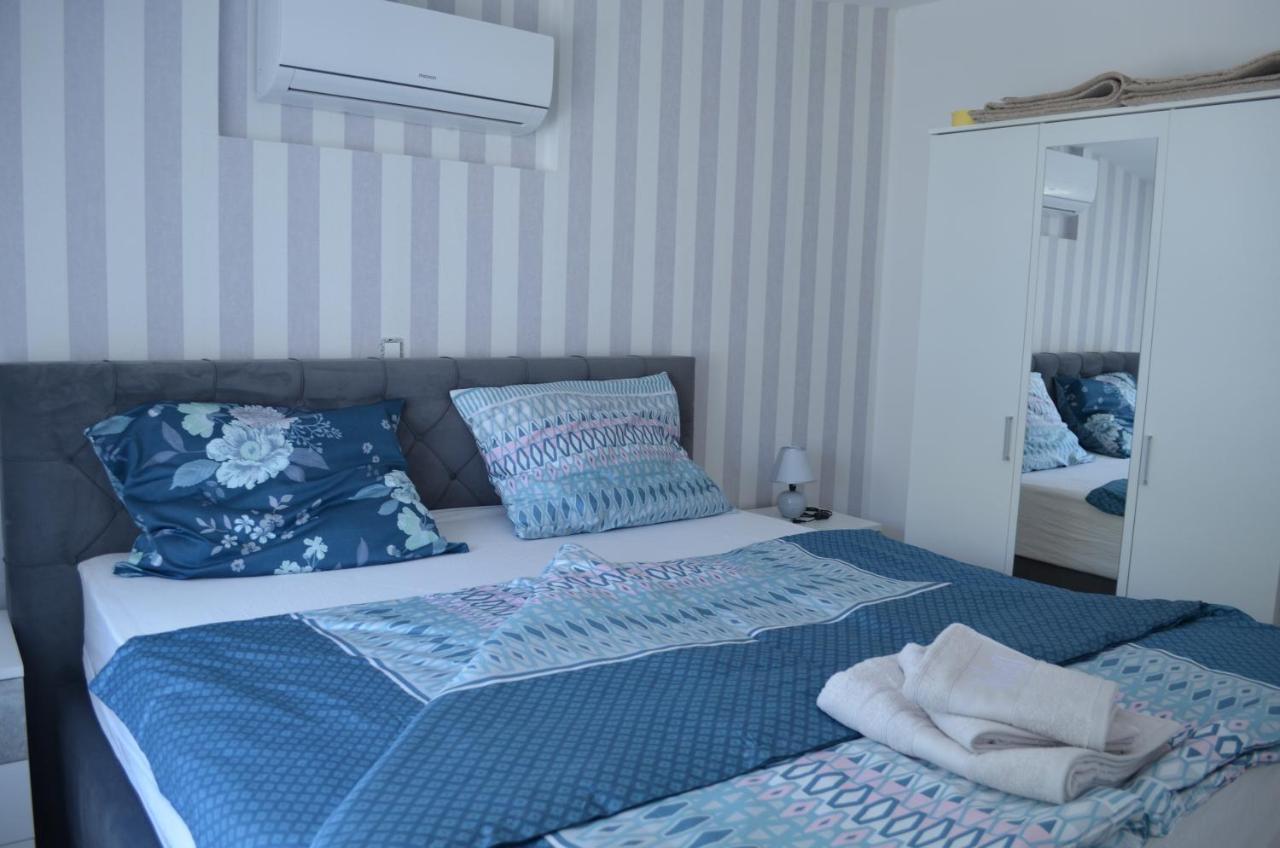 Apartments Korina Crikvenica Zewnętrze zdjęcie